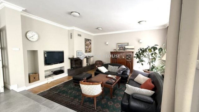 Eladó ikerház, Budapesten, XIX. kerületben 289 M Ft, 7 szobás