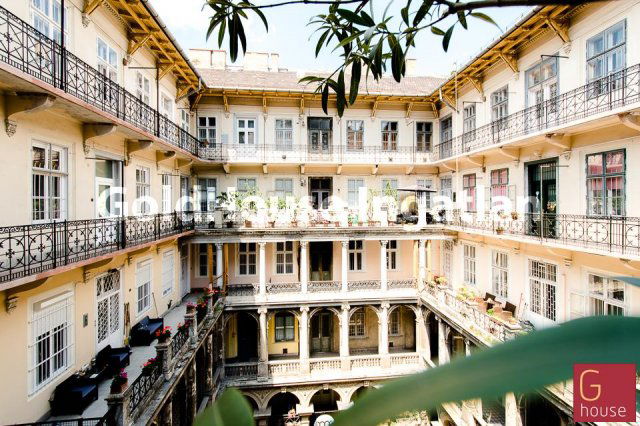 Eladó téglalakás, V. kerületben, Kossuth Lajos utcában