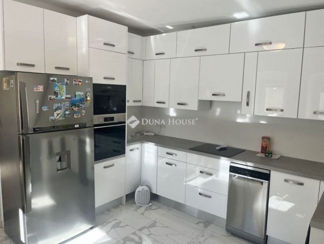 Eladó családi ház, Pécsudvardon 44.9 M Ft, 2 szobás