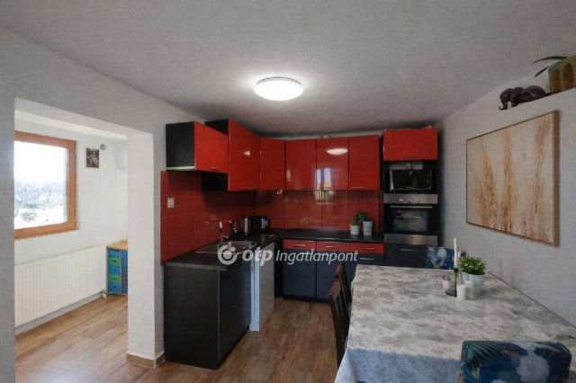 Eladó családi ház, Rácalmáson 48 M Ft, 1+1 szobás