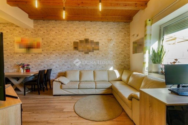 Eladó sorház, Budapesten, XIII. kerületben 149.9 M Ft, 3 szobás