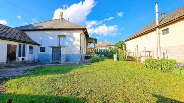 Eladó családi ház, Zsámbokon 47.5 M Ft, 3 szobás
