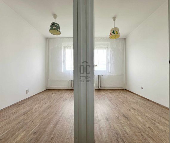 Eladó panellakás, Budapesten, XV. kerületben 63.9 M Ft, 3 szobás