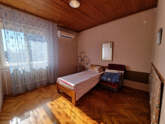 Eladó ikerház, Nyíregyházán 82 M Ft, 4 szobás