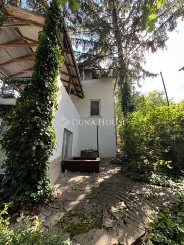 Eladó családi ház, Pomázon 93.5 M Ft, 3 szobás