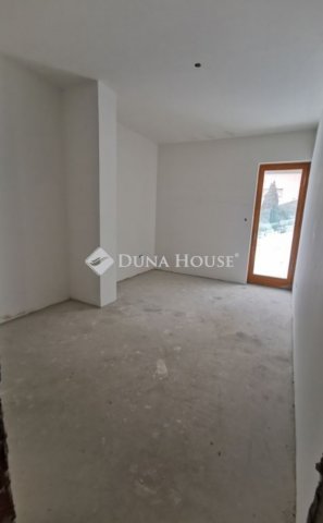 Eladó téglalakás, Budakeszin 114 M Ft, 3 szobás