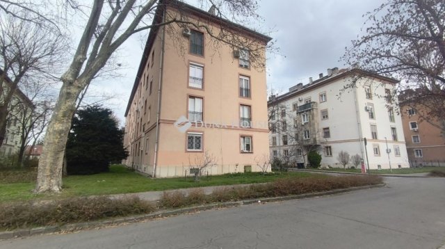 Eladó ipari ingatlan, Budapesten, XIII. kerületben 40 M Ft