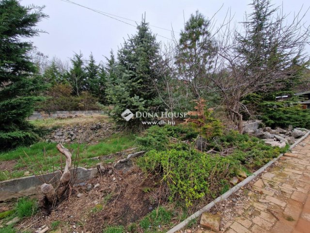 Eladó telek, Pécsett 39.5 M Ft / költözzbe.hu