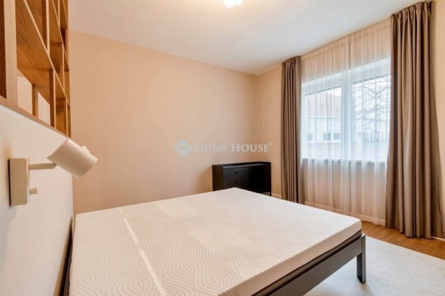 Eladó családi ház, Budapesten, X. kerületben 134 M Ft, 3 szobás