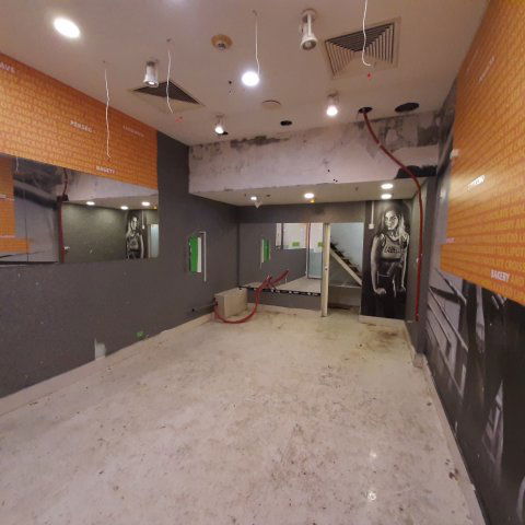 Kiadó üzlethelyiség, XV. kerületben, Szentmihályi úton