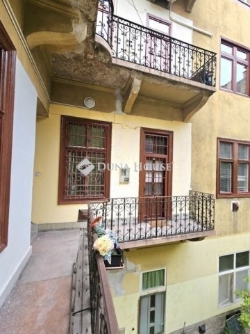 Eladó téglalakás, Budapesten, VIII. kerületben 66.99 M Ft