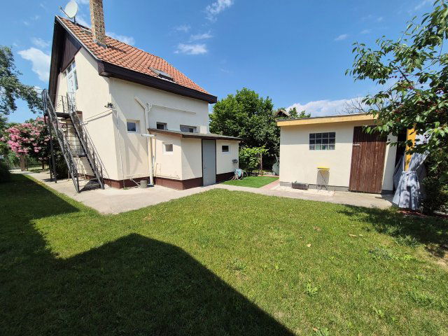 Eladó családi ház, Dunaharasztin 87.5 M Ft, 2 szobás