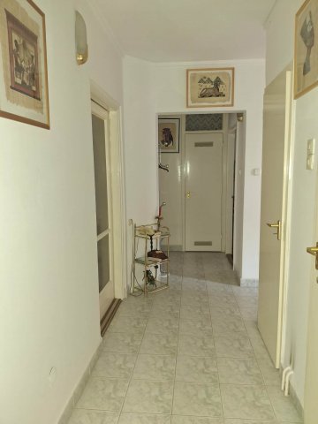Eladó téglalakás, Egerben 55 M Ft, 3 szobás