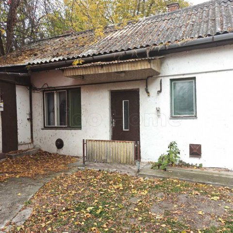 Eladó családi ház, Siófokon 39 M Ft, 2 szobás