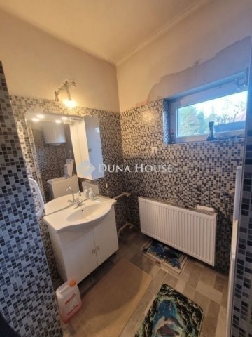 Eladó családi ház, Budapesten, XVIII. kerületben 121.9 M Ft