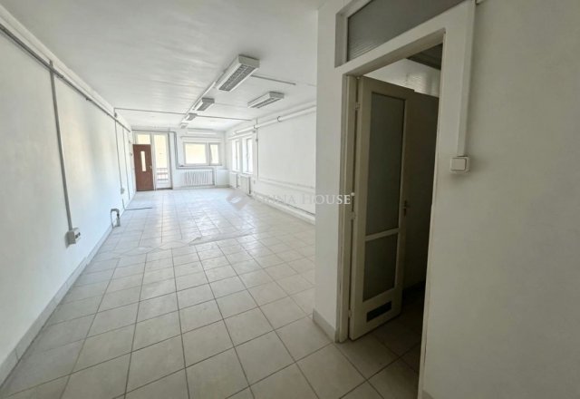 Eladó ipari ingatlan, Budapesten, IV. kerületben 620 M Ft