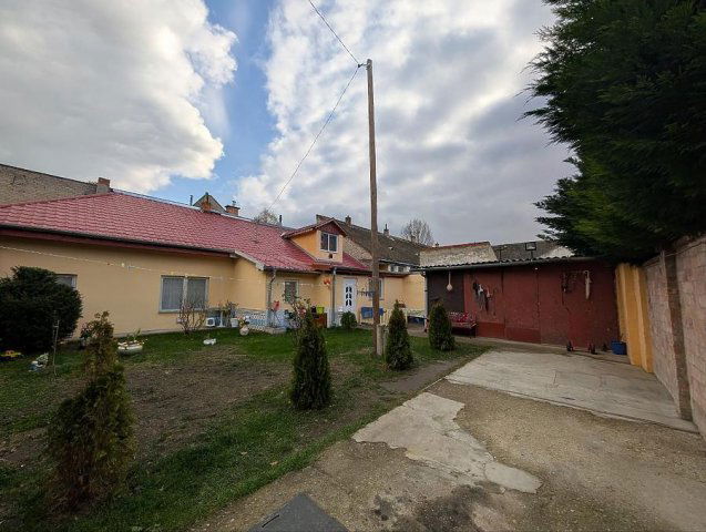 Eladó iroda, Budapesten, IV. kerületben 98 M Ft, 3+1 szobás