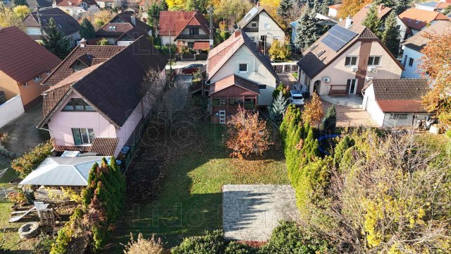 Eladó családi ház, Székesfehérvárott 135 M Ft, 5 szobás