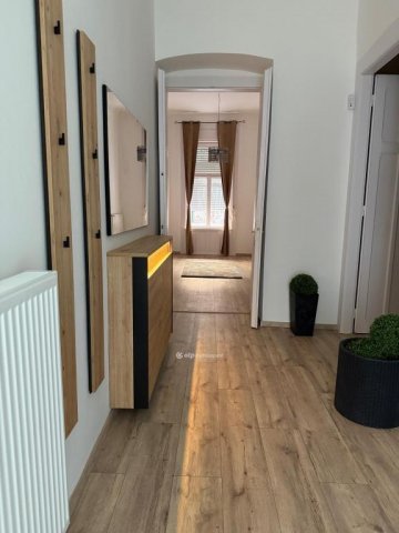 Eladó téglalakás, Budapesten, XIV. kerületben 130 M Ft, 3 szobás