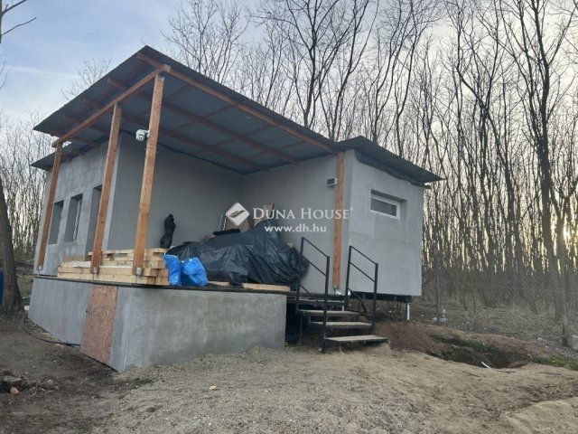Eladó mezogazdasagi ingatlan, Gödöllőn 18 M Ft