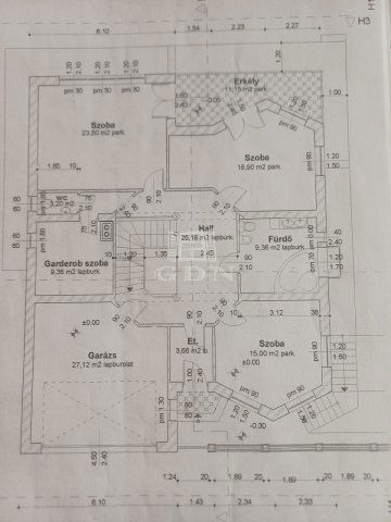 Eladó családi ház, Szekszárdon 185 M Ft, 4 szobás