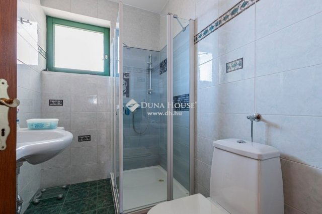 Eladó családi ház, Budapesten, XVI. kerületben 429 M Ft