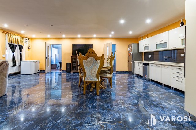 Eladó családi ház, Zsámbokon 69.9 M Ft, 4 szobás