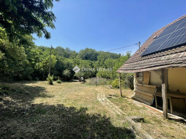 Eladó családi ház, Szárazdon 30 M Ft, 2 szobás
