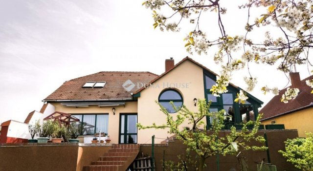 Eladó családi ház, Zalaegerszegen 129 M Ft, 5 szobás