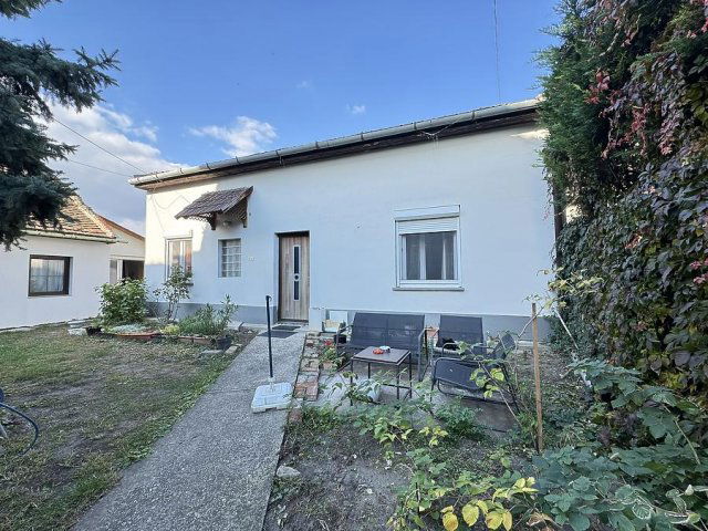 Eladó téglalakás, IV. kerületben, Vasvári Pál utcában