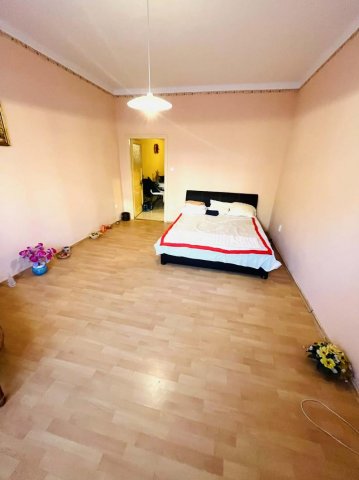 Eladó téglalakás, Tatabányán 29 M Ft, 1 szobás