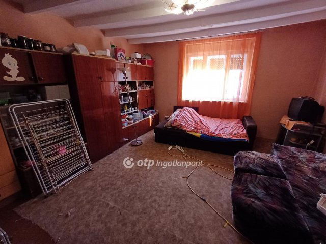 Eladó családi ház, Csongrádon 16.9 M Ft, 3+1 szobás