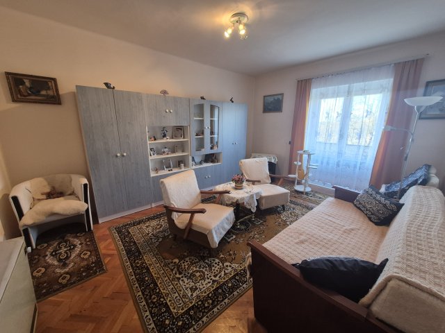 Eladó téglalakás, Petőfibányán, Liszt Ferenc utcában 26.5 M Ft
