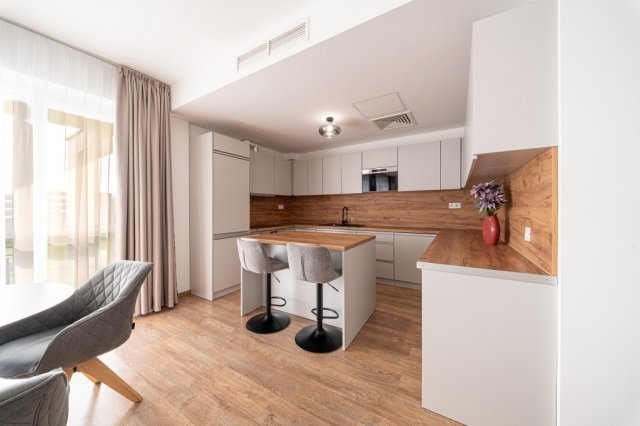 Eladó téglalakás, Miskolcon 120 M Ft, 3 szobás