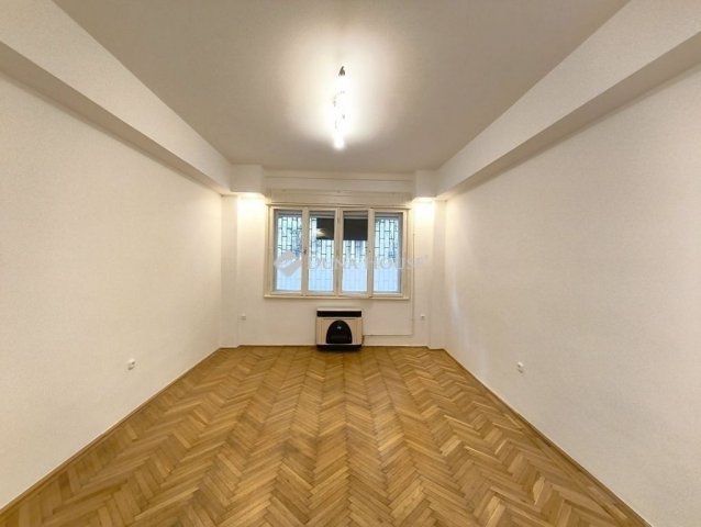 Eladó téglalakás, Budapesten, XI. kerületben 72.9 M Ft, 2 szobás