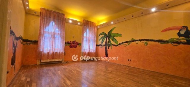 Eladó téglalakás, Budapesten, VII. kerületben 109.9 M Ft