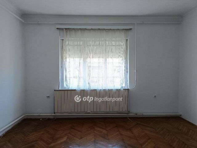 Eladó családi ház, Sarkadon 18.9 M Ft, 3 szobás