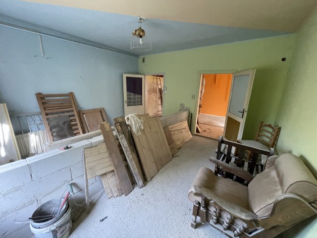 Eladó családi ház, Várpalotán 39 M Ft, 3+2 szobás