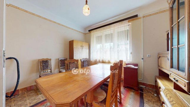 Eladó családi ház, Kálmánházán 24.8 M Ft, 3 szobás