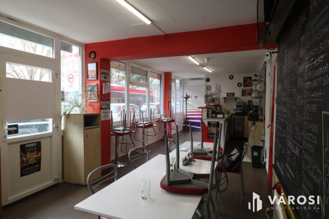 Kiadó üzlethelyiség, Szegeden 350 E Ft / hó