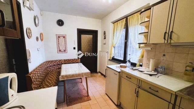 Eladó családi ház, Gödöllőn 120 M Ft, 2 szobás