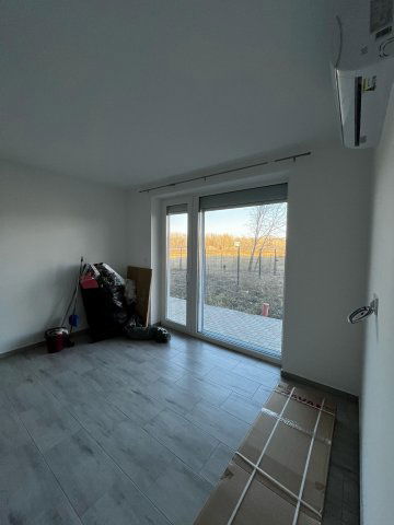 Kiadó téglalakás, albérlet, Győrött 250 E Ft / hó, 2+1 szobás