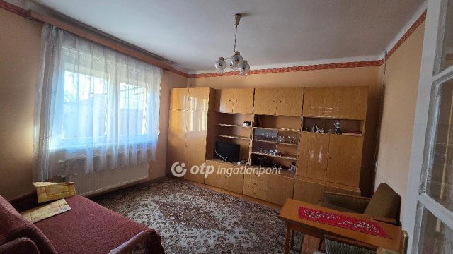 Eladó családi ház, Kalocsán 39.99 M Ft, 3+1 szobás