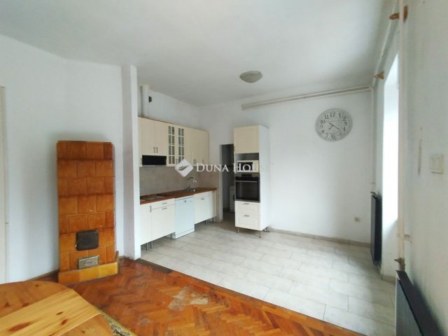 Eladó téglalakás, Szombathelyen 55 M Ft, 2 szobás