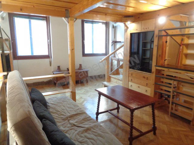 Kiadó téglalakás, albérlet, VIII. kerületben, Rákóczi úton