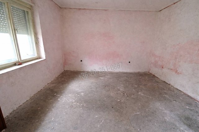 Eladó családi ház, Babarcon 9.7 M Ft, 3 szobás