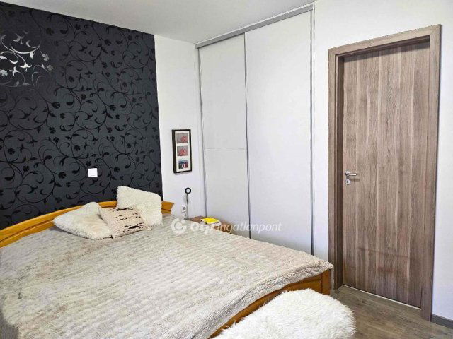 Eladó családi ház, Gyenesdiáson 125 M Ft, 4 szobás