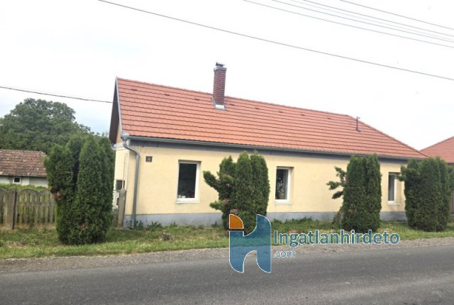 Eladó családi ház, Zalaszentlászlón 21 M Ft, 3 szobás