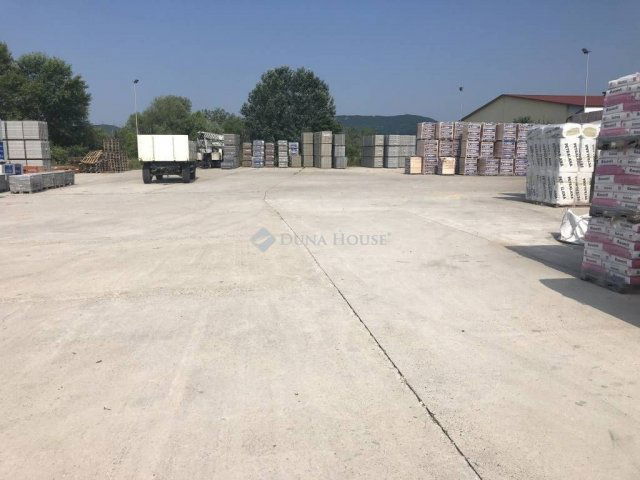 Eladó ipari ingatlan, Szentendrén 400 M Ft / költözzbe.hu