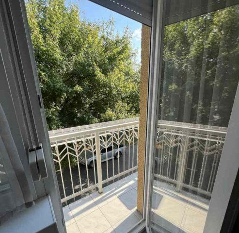 Eladó téglalakás, Kaposváron 82 M Ft, 2 szobás